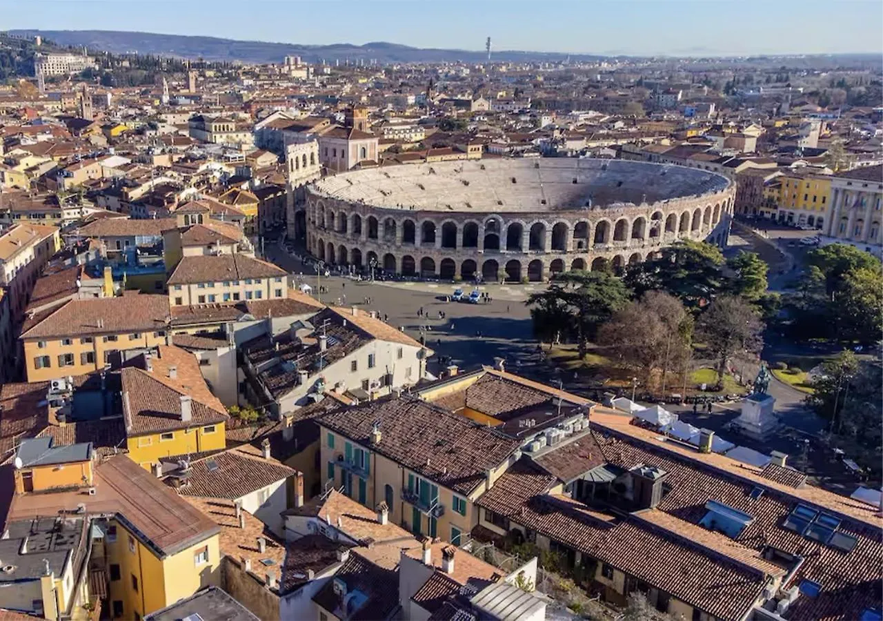 Casa Veronica Dietro L'Arena فيرونا شقة